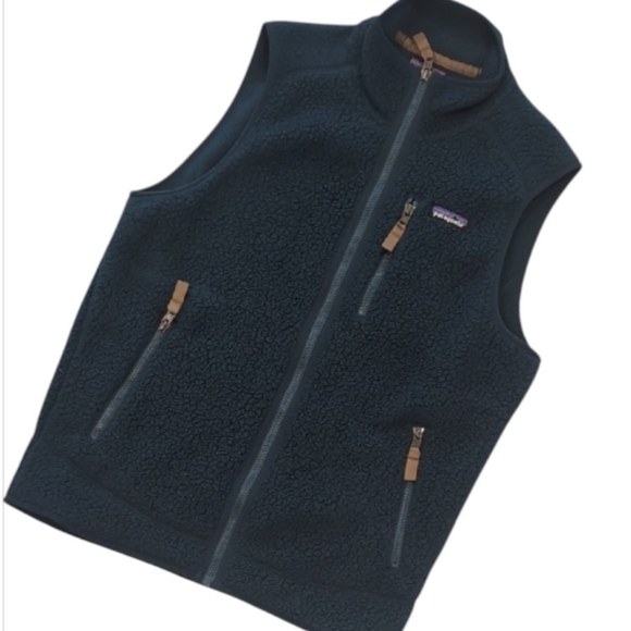 Patagonia Men's Green Fleece Vest with Brown Details Size Medium - Picture 2 of 6